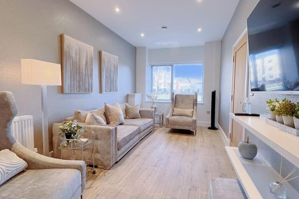 No6, Luxury Townhouse Near Bicester Village Экстерьер фото