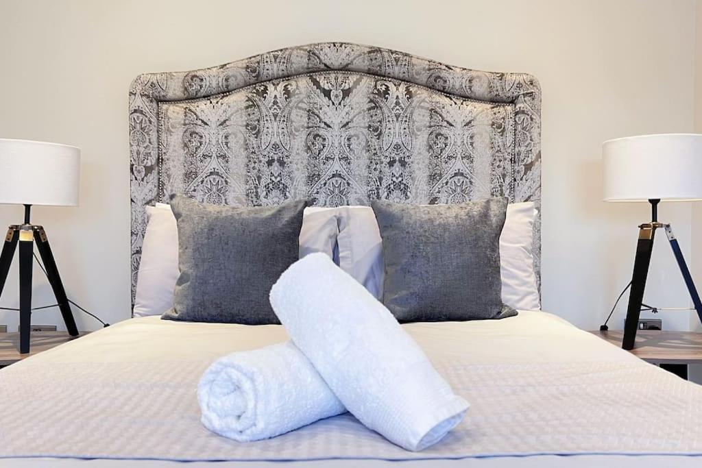 No6, Luxury Townhouse Near Bicester Village Экстерьер фото