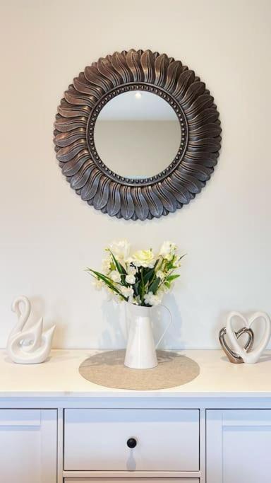 No6, Luxury Townhouse Near Bicester Village Экстерьер фото